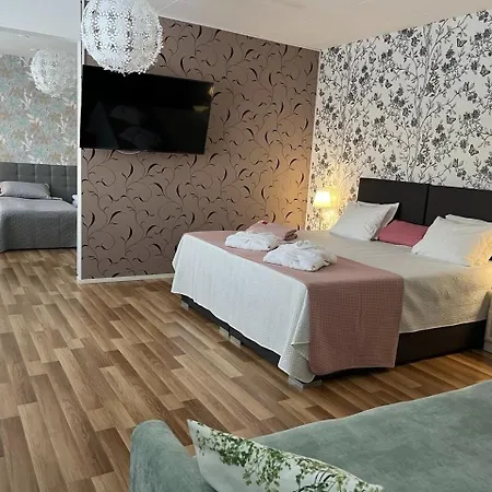 Hostel North Star *